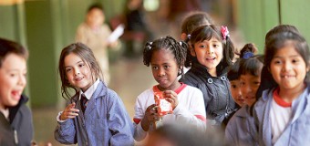 Inmigrantes en la sala de clases: el desafío de educar a niños extranjeros en Chile